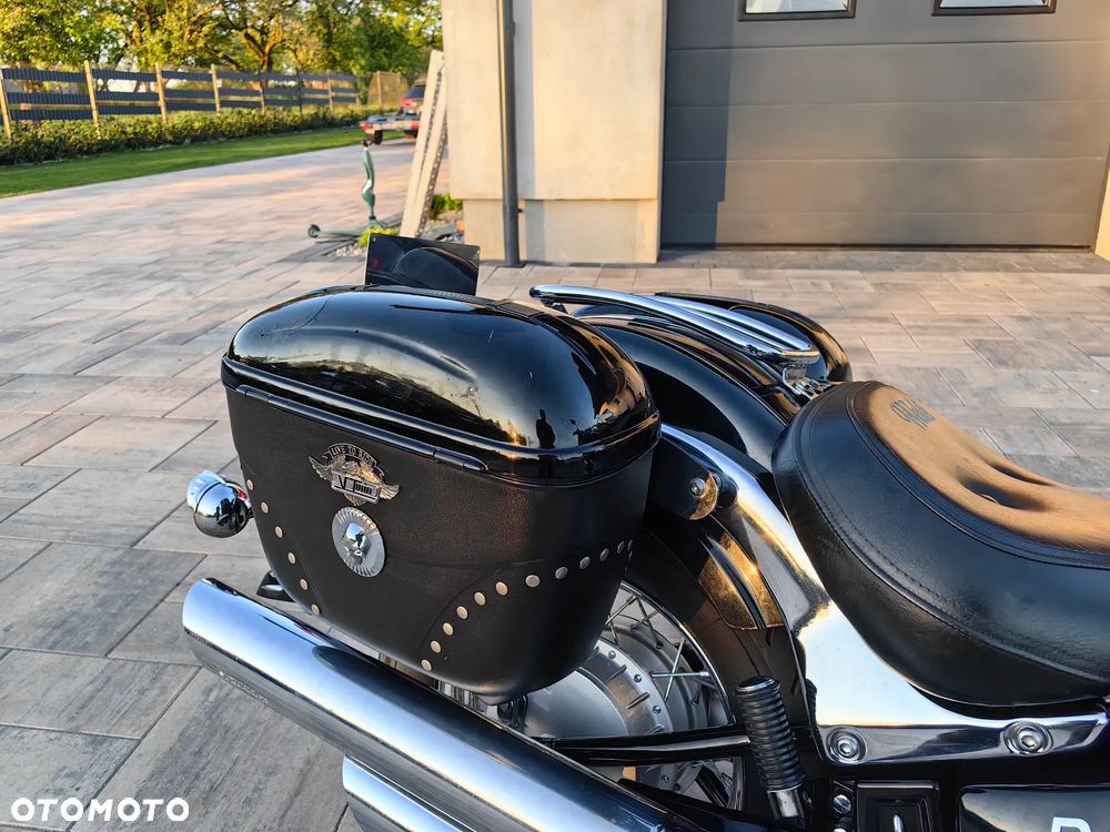 Suzuki VL 800 Volusia - 9