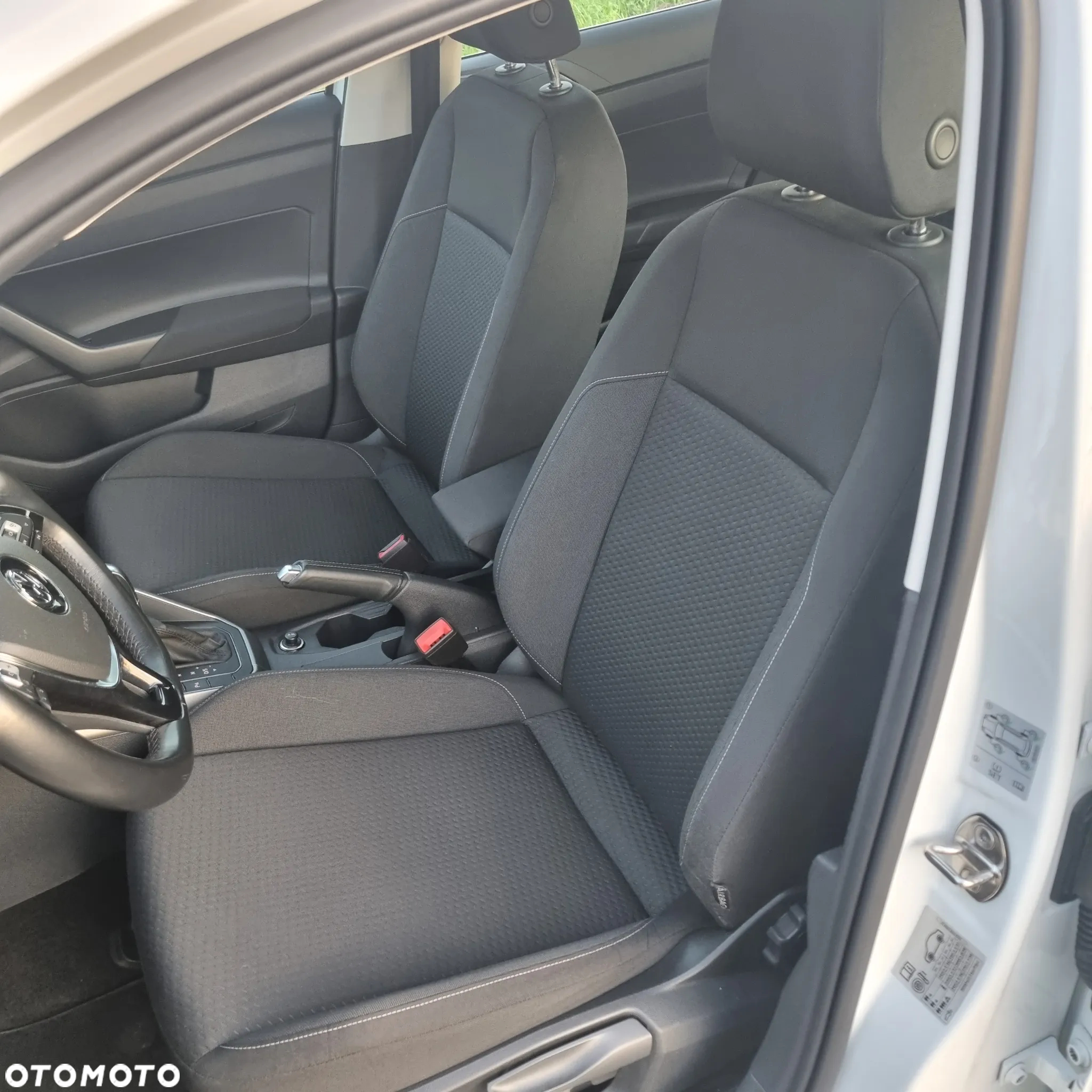 Volkswagen Polo 1.0 TSI Comfortline DSG - 13