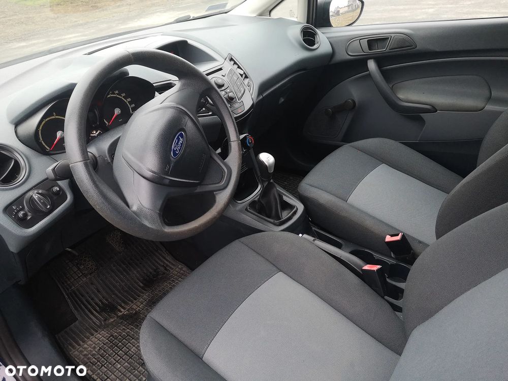Ford Fiesta 1.25 Ambiente - 7