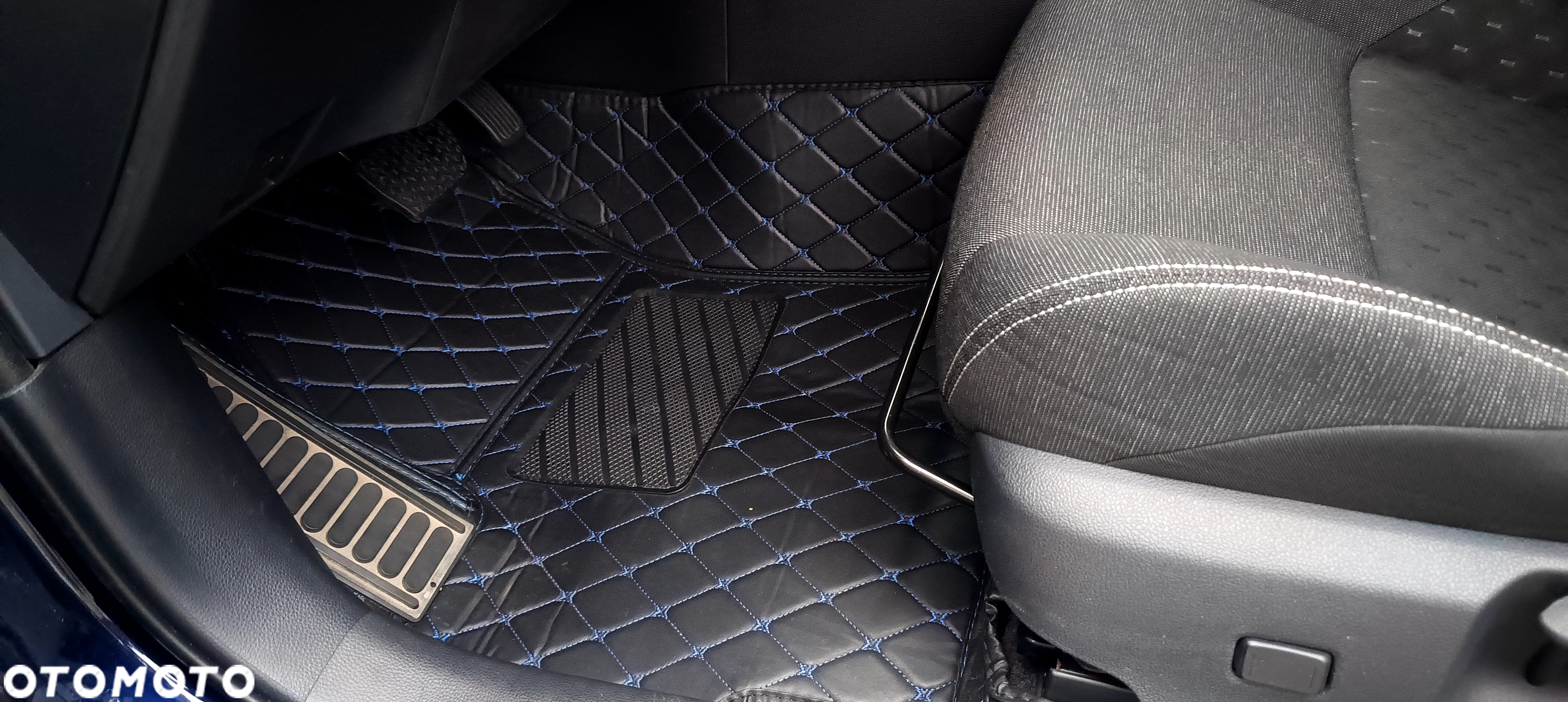 Suzuki Swace 1.8 Hybrid Elegance CVT - 6