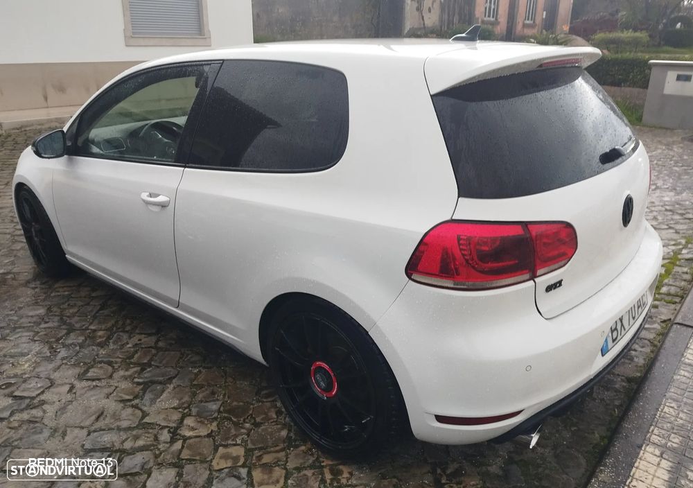 VW Golf 2.0 GTI DSG - 2