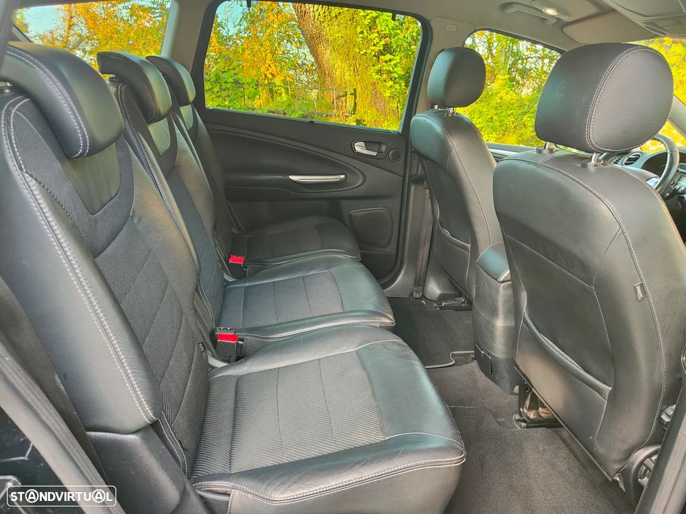 Ford S-Max 2.0 TDCi Titanium 7L 139g - 6