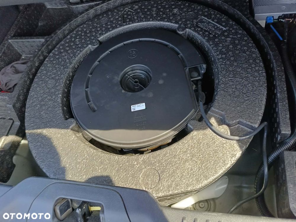 Ford Focus 1.0 EcoBoost Titanium - 28