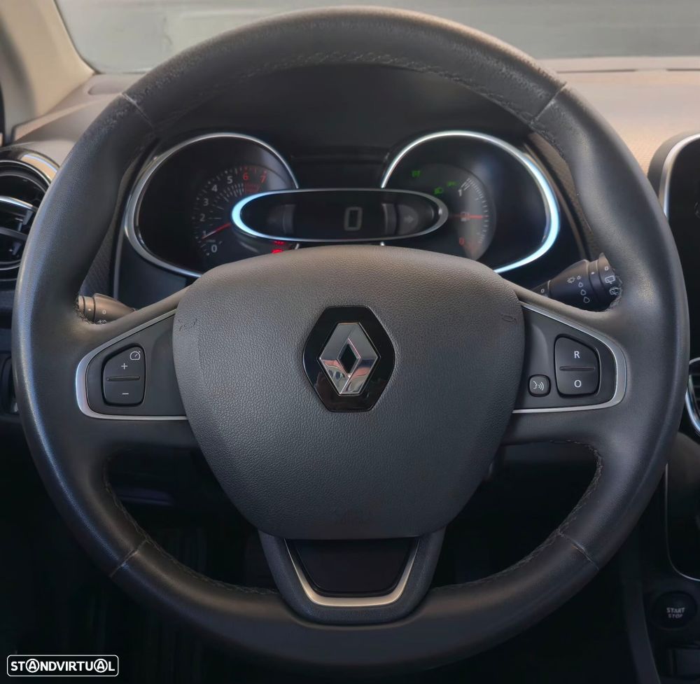 Renault Clio 0.9 TCe Limited Bi-Fuel - 8