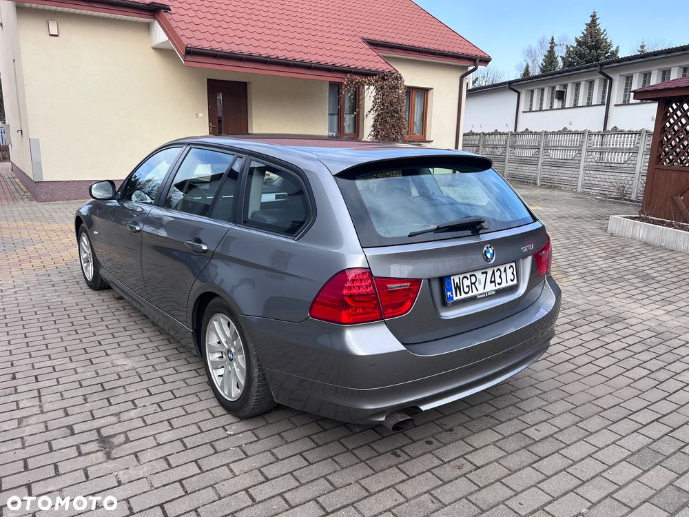 BMW Seria 3 318i Edition Exclusive - 5
