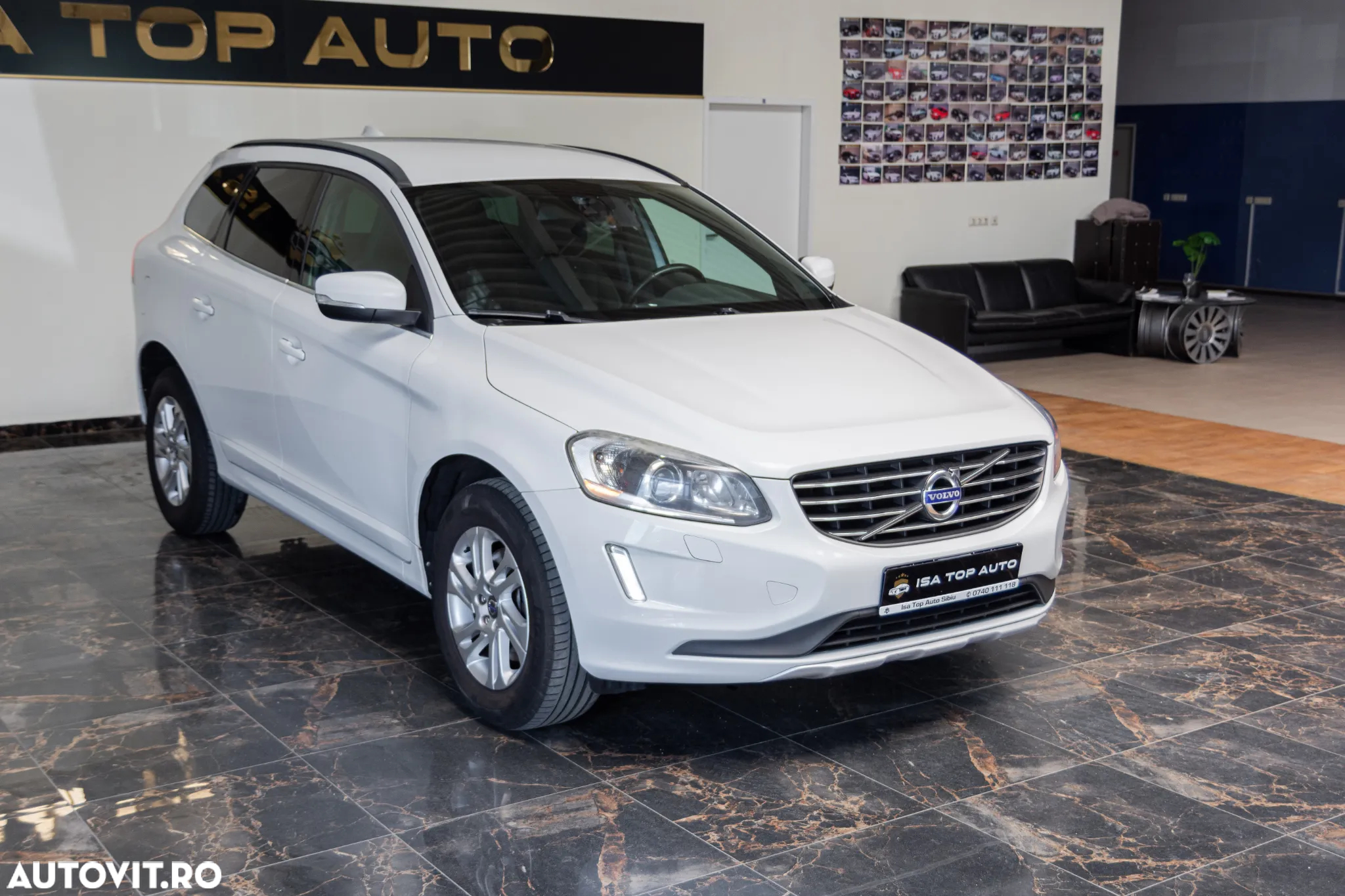 Volvo XC 60 D4 AWD Momentum - 21