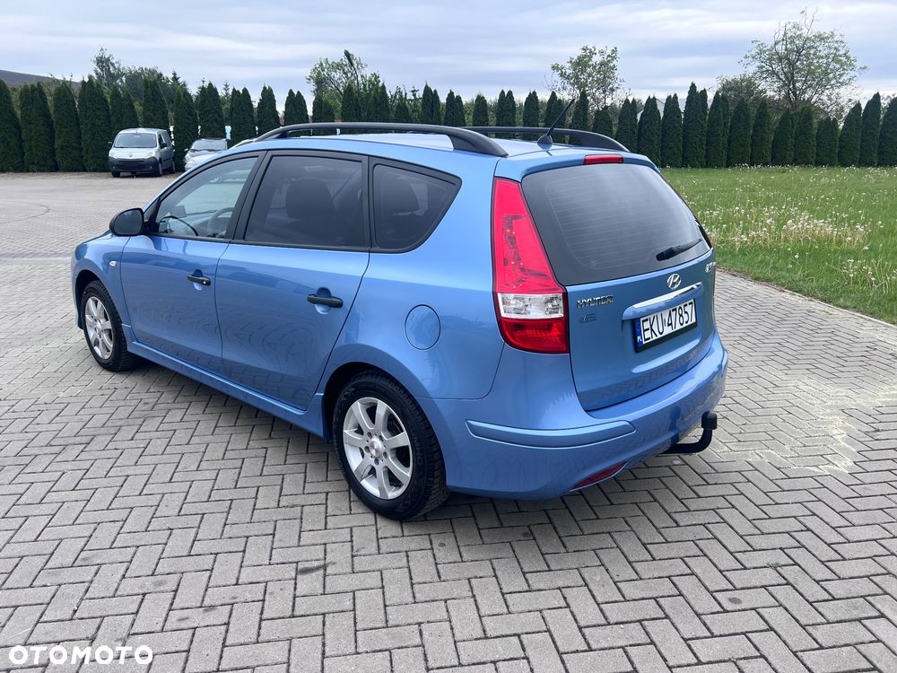 Hyundai i30 1.4 Blue Classic - 12