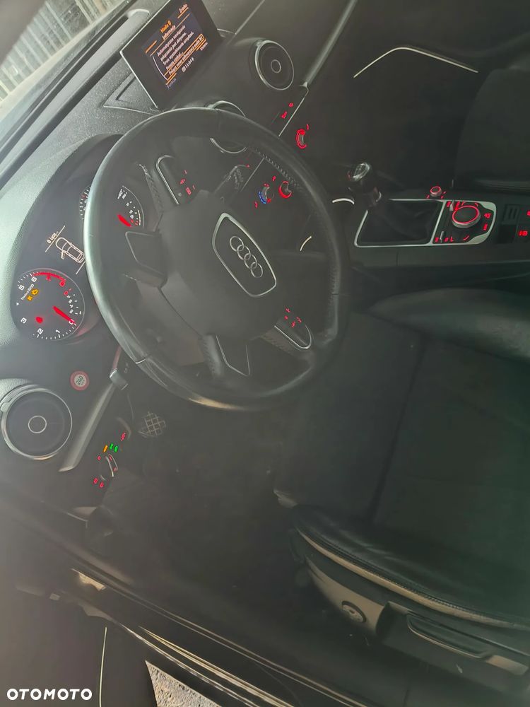 Audi A3 Sportback 1.4 TFSI Attraction - 3