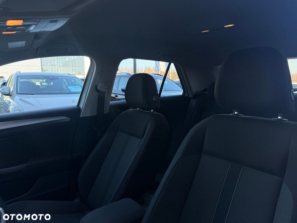 Volkswagen T-Roc - 13