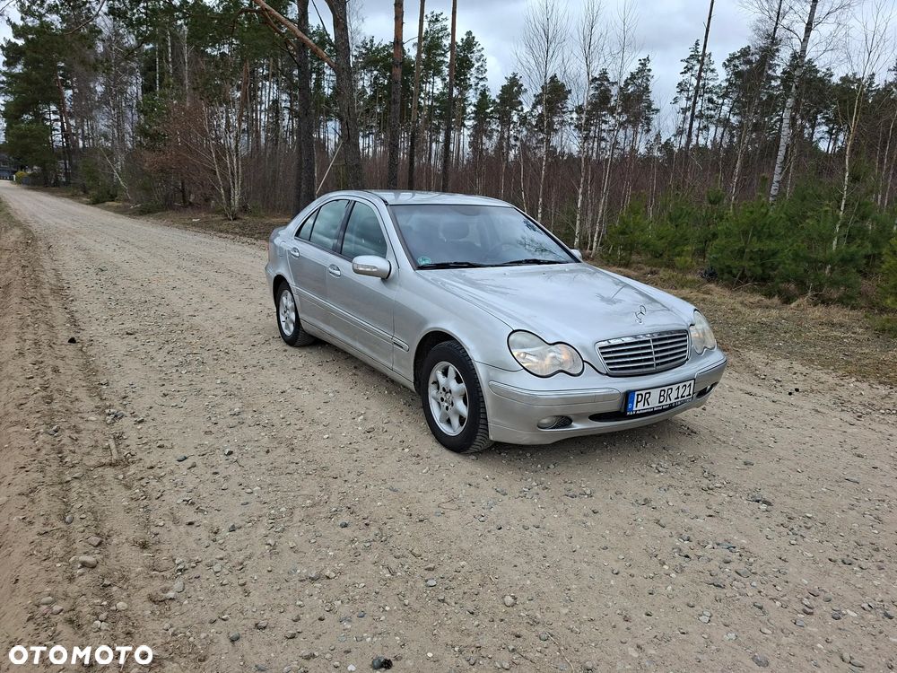 Mercedes-Benz Klasa C 180 Avantgarde - 3