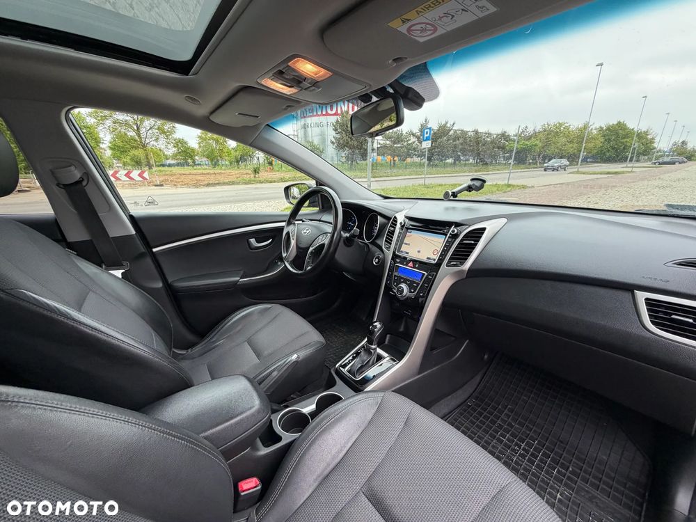 Hyundai i30 1.6 CRDi Premium DCT - 32