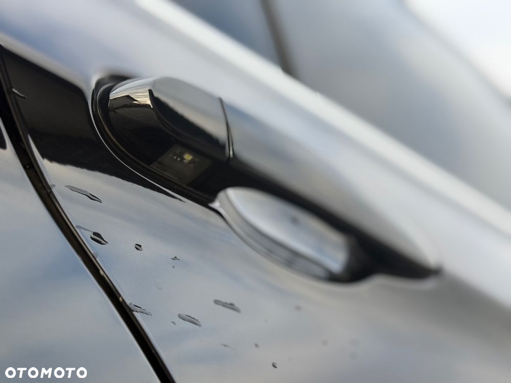 BMW Seria 3 320d - 9