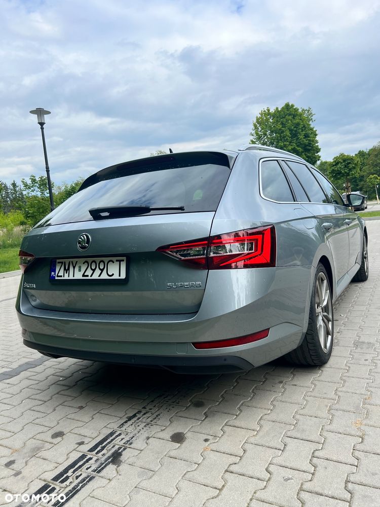 Skoda Superb 2.0 TDI Ambition - 5