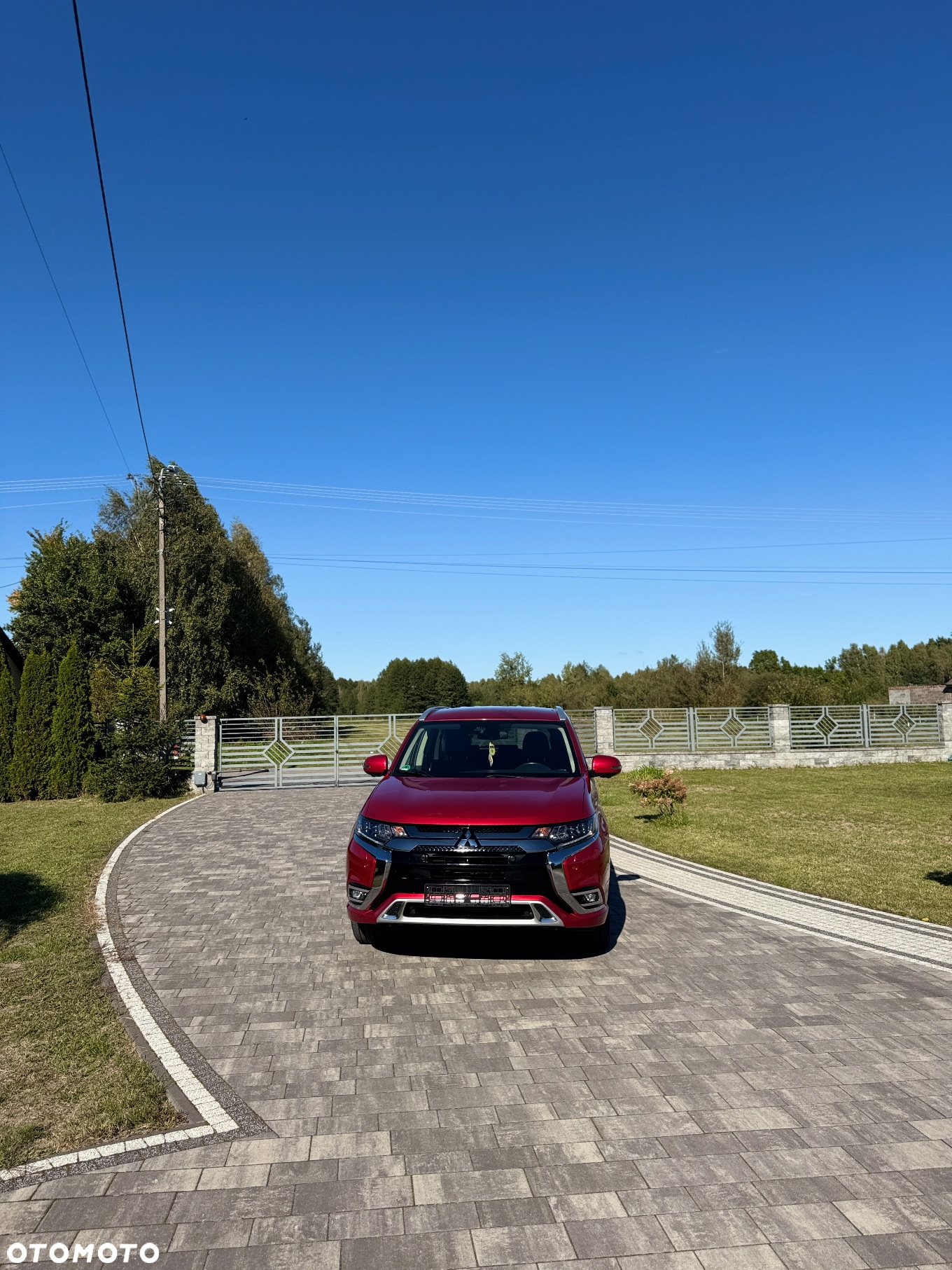 Mitsubishi Outlander 2.4 4WD Plug-In Hybrid - 3