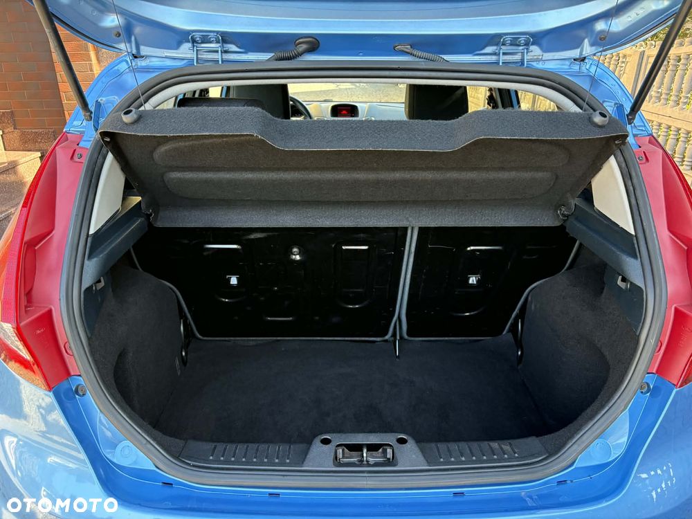 Ford Fiesta - 9