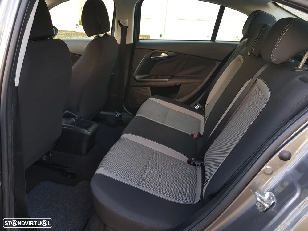 Fiat Tipo 1.3 M-Jet Lounge - 29