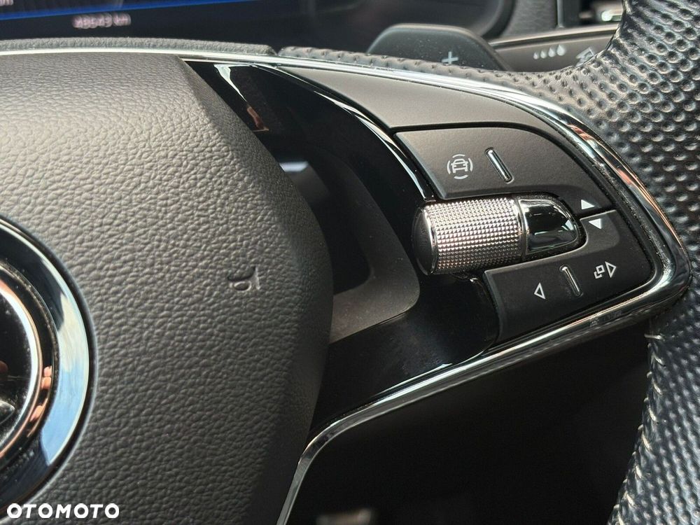 Skoda Karoq 2.0 TSI 4x4 Sportline DSG - 11