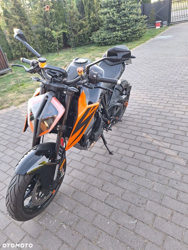 KTM Super Duke - 4