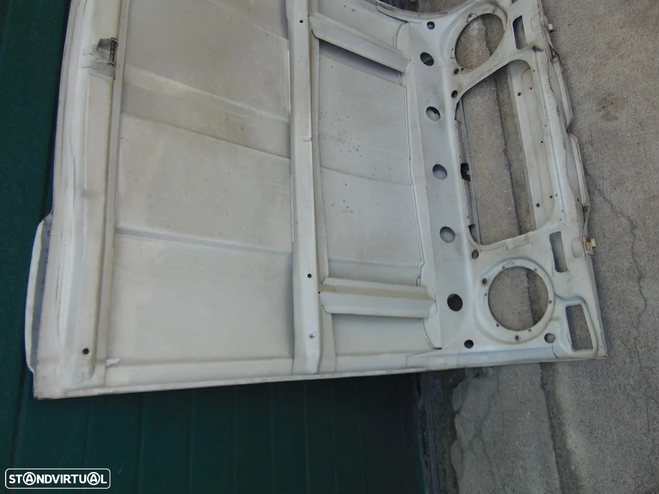 Renault 4L Capot - 5