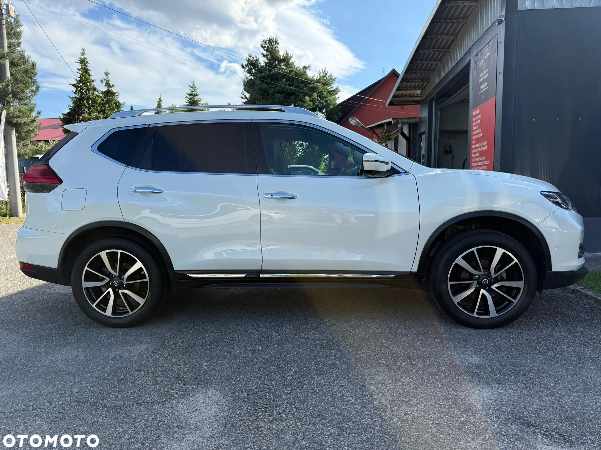 Nissan X-Trail 1.3 DIG-T Tekna 2WD DCT - 2