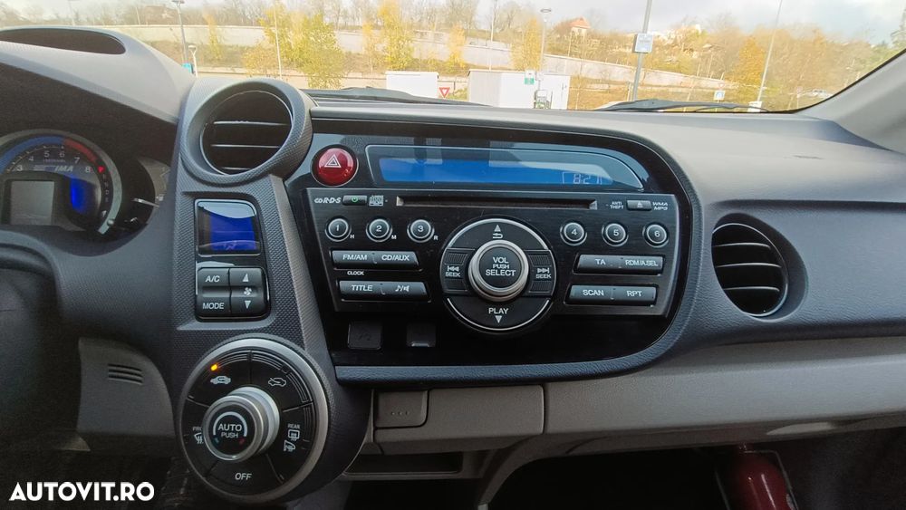 HONDA Insight 2011 — imagine 9