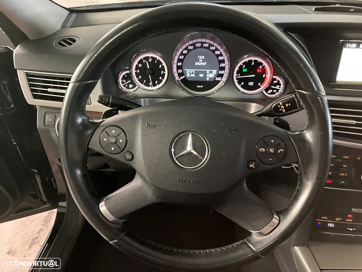 Mercedes-Benz E 250 CDi Avantgarde BE Auto. - 33