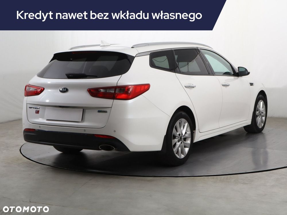 Kia Optima - 7