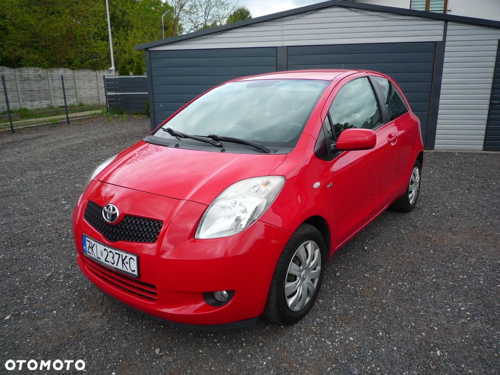 Toyota Yaris 1.4 D-4D Cool - 1