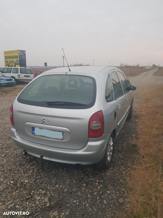 Dezmembrez Citroen Xsara Picasso 2.0hdi cod motor rhy si 1.6hdi cod motor 9hx(2007) - 2