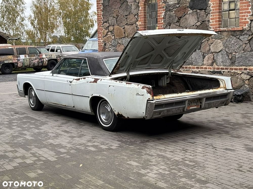 Lincoln Continental - 29