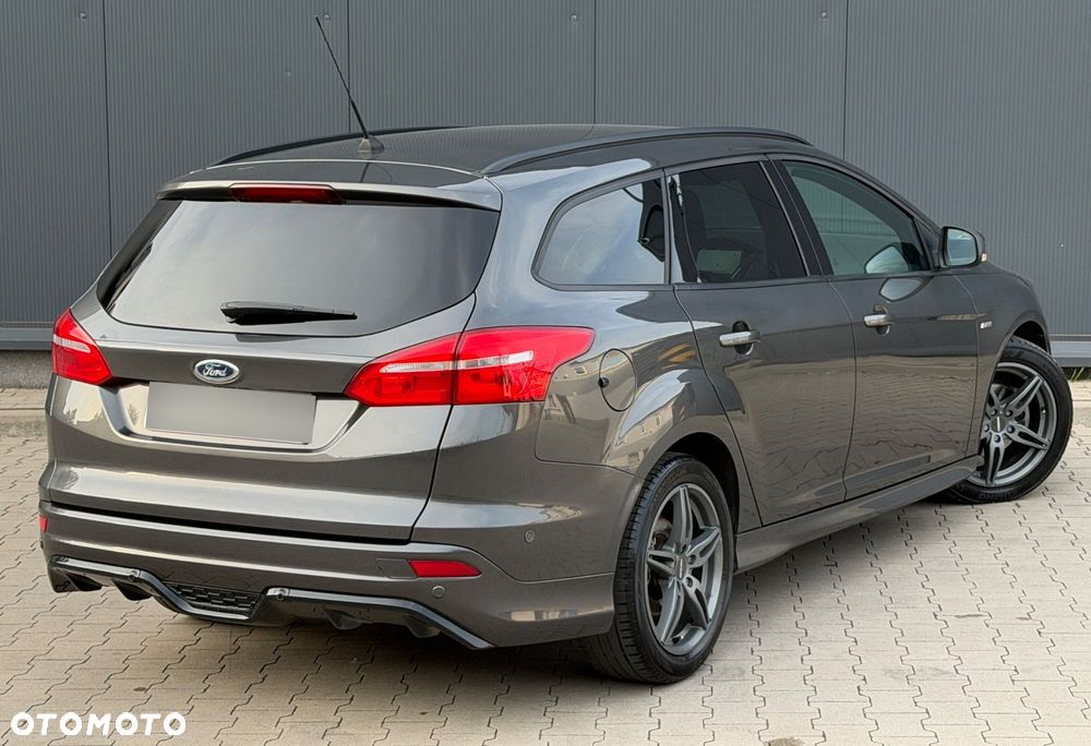 Ford Focus 1.0 EcoBoost ST-Line Black ASS - 34