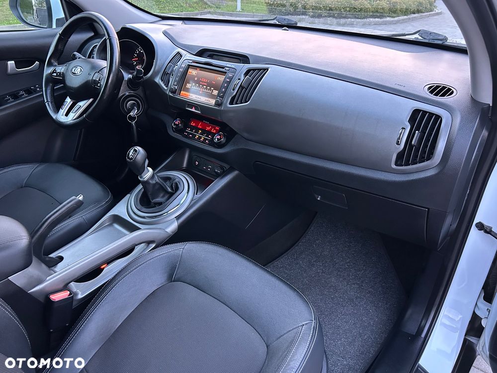 Kia Sportage 1.7 CRDI 2WD Attract - 20