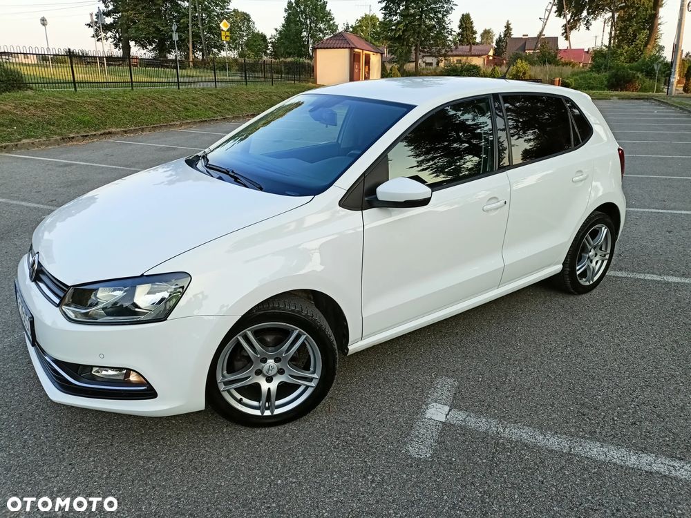 Volkswagen Polo - 2