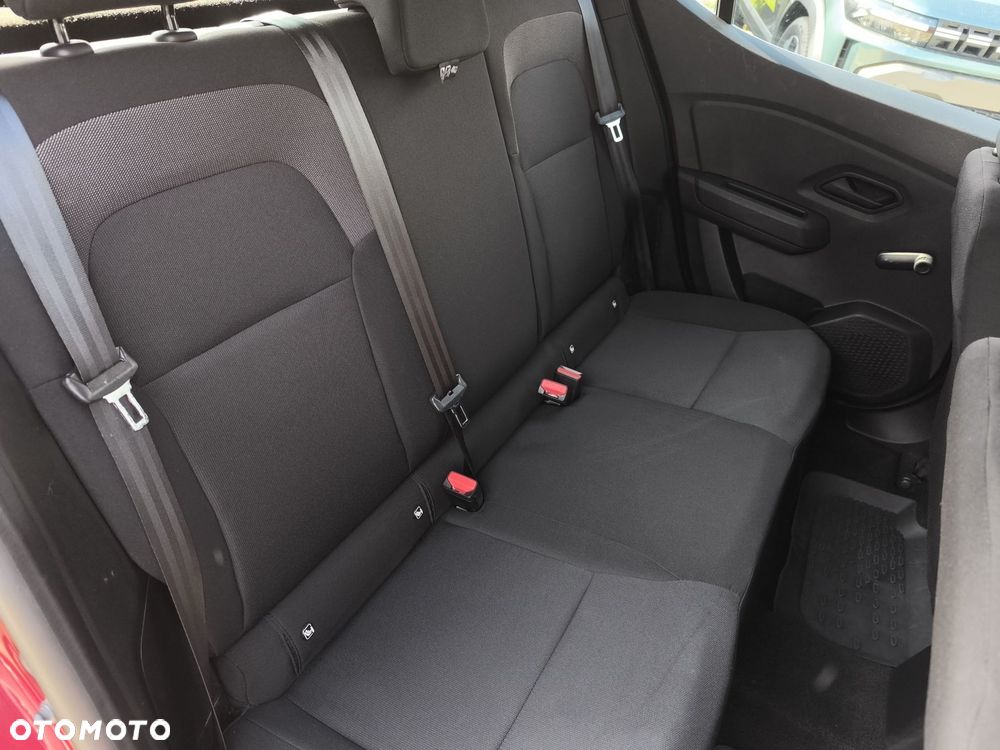 Dacia Sandero 1.0 TCe Essential - 24