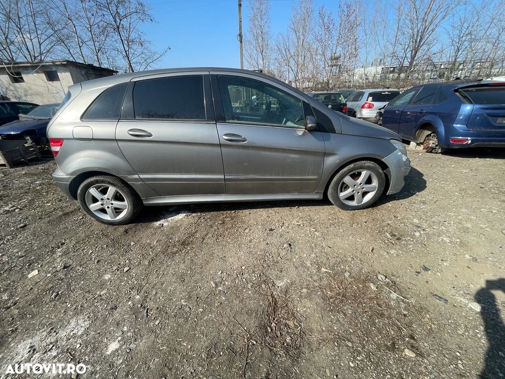 Dezmembrez Mercedes-Benz B200 CDI W245 103kW 140CP Autotronic 2005 2006 2007 2008 - 3