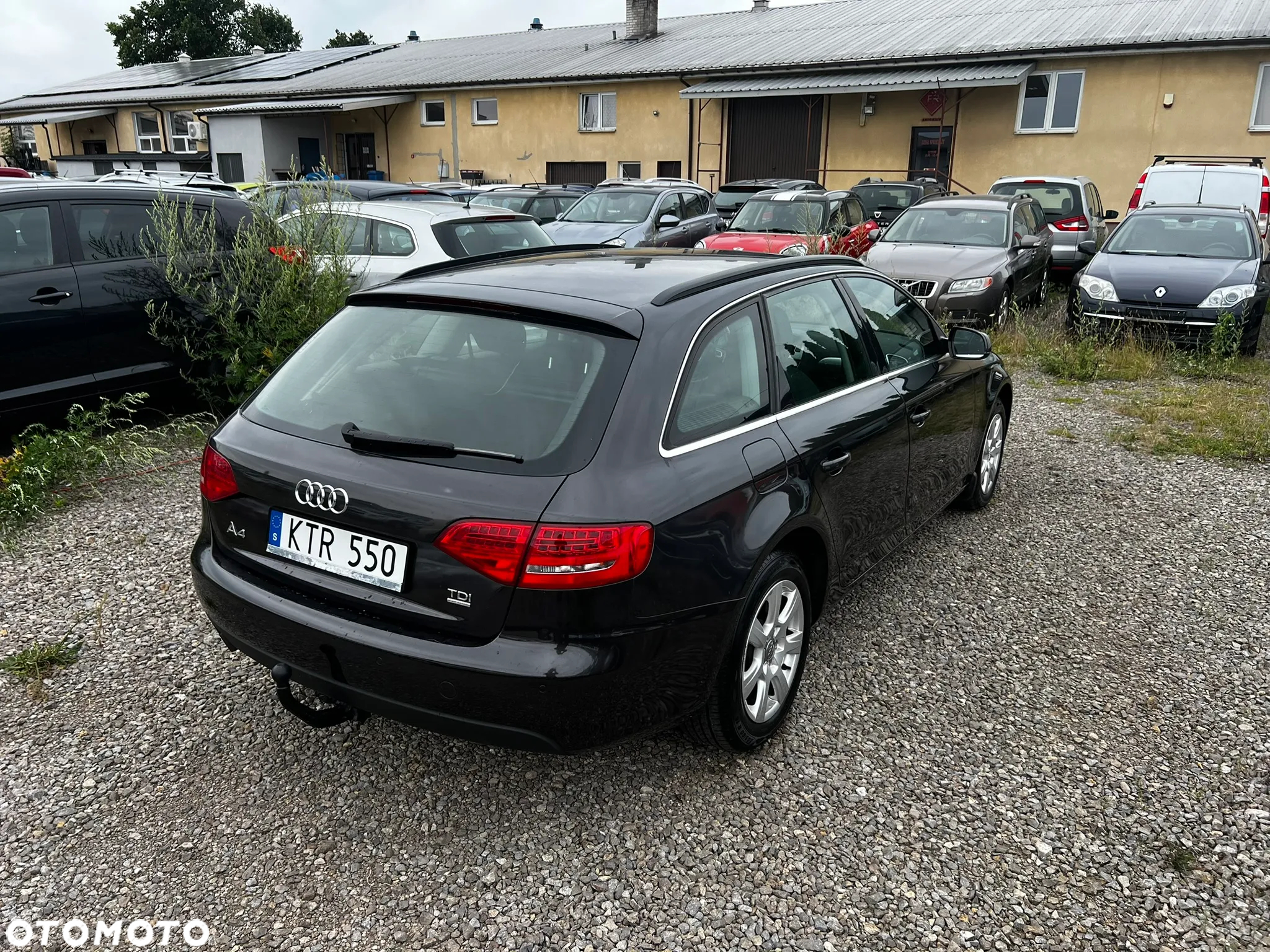 Audi A4 Avant 2.0 TDI DPF quattro Attraction - 4