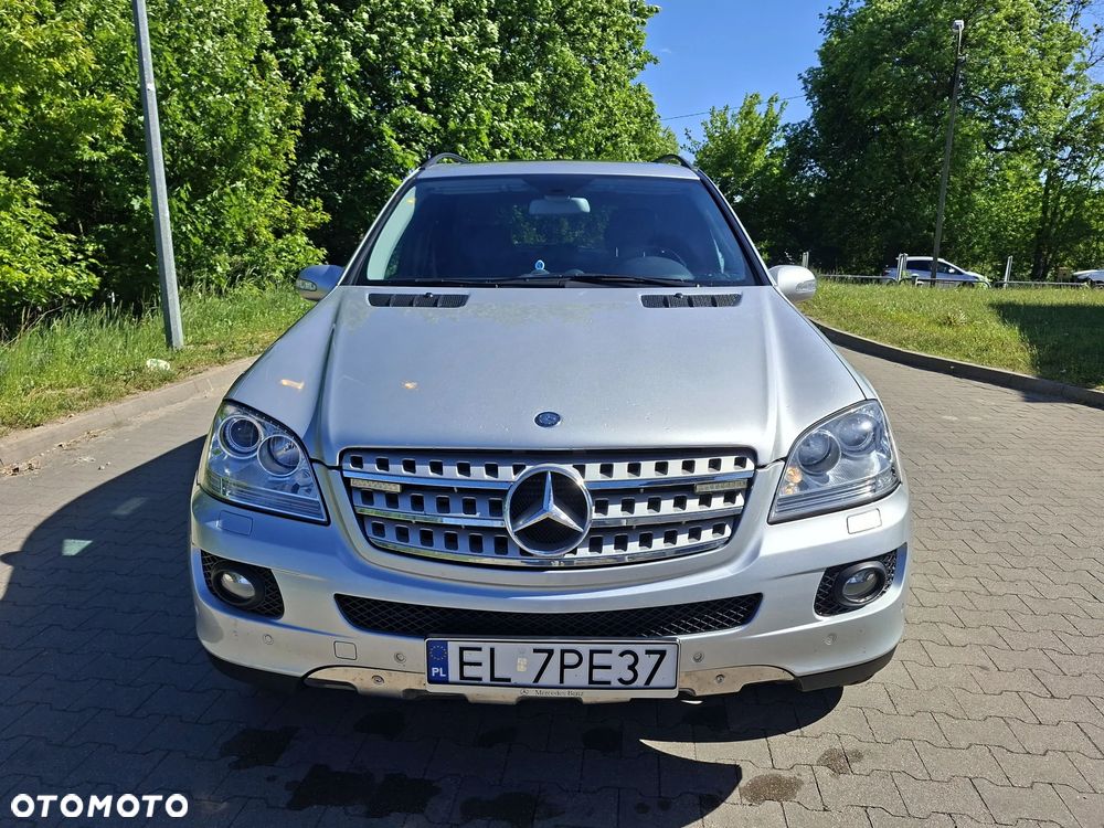 Mercedes-Benz ML 320 CDI 4Matic 7G-TRONIC DPF Edition 10 - 8