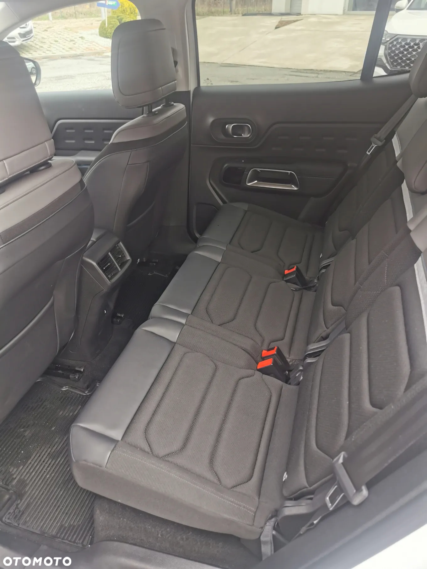 Citroën C5 Aircross 1.6 PHEV 225 Feel Pack EAT8 - 6