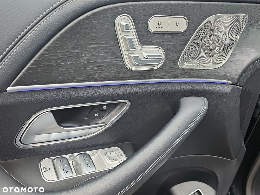 Mercedes-Benz GLE - 17