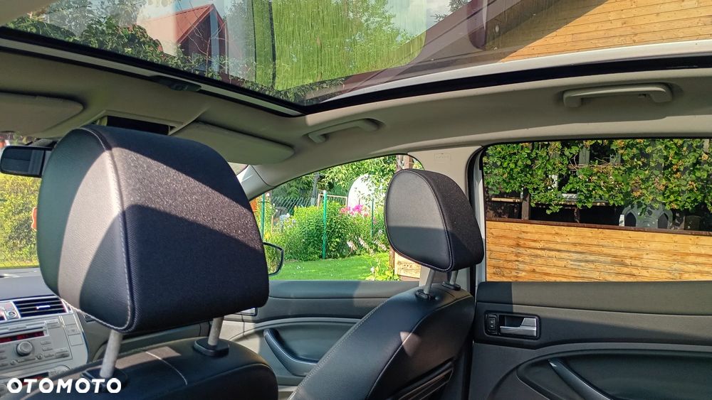 Ford Kuga 2.0 TDCi Titanium - 21