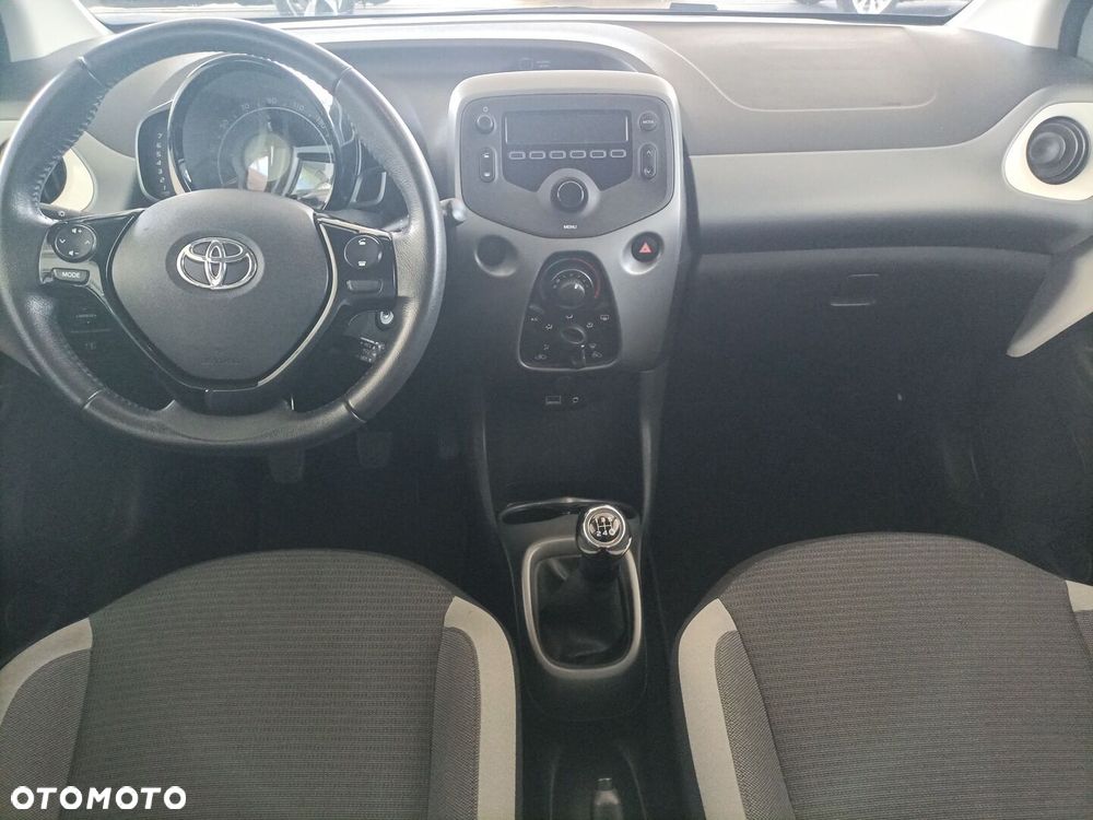 Toyota Aygo - 10