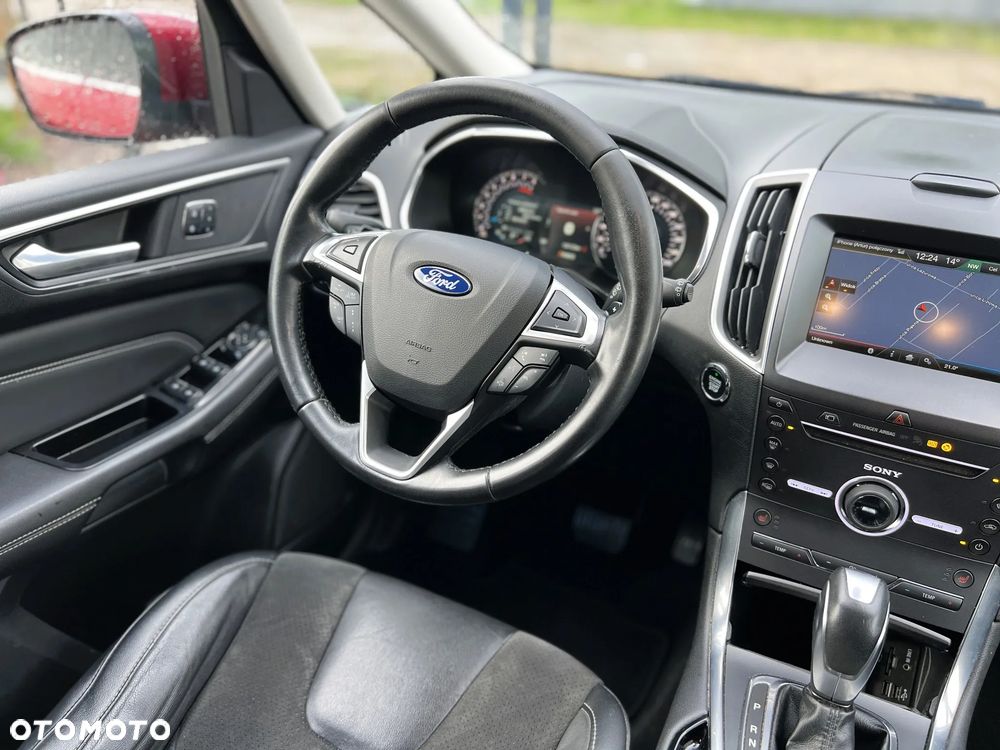 Ford S-Max - 15