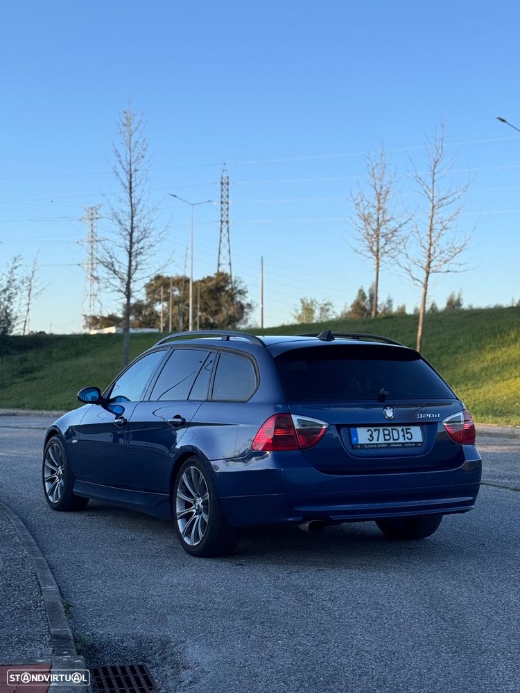 BMW 320 d - 8