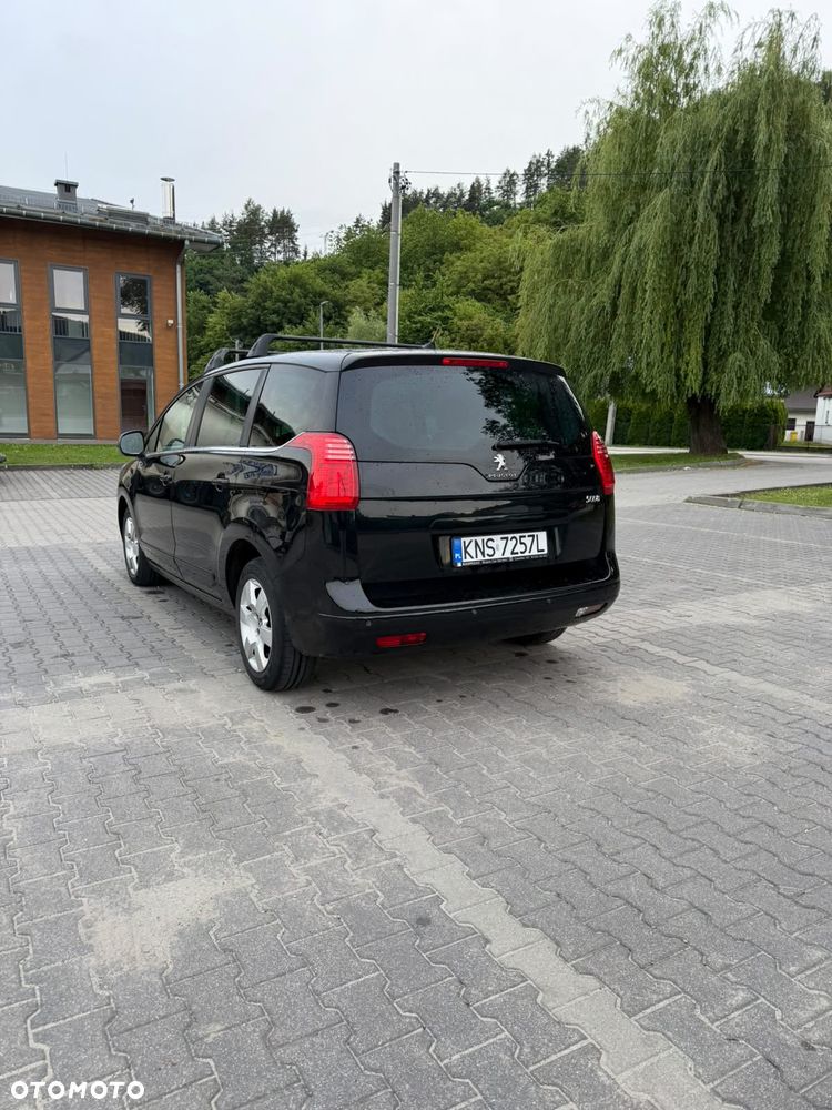 Peugeot 5008 1.6 HDi Active 7os - 1
