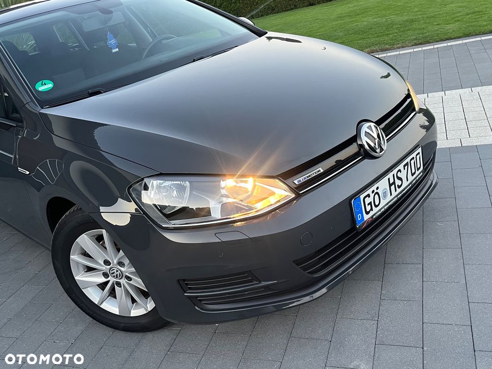 Volkswagen Golf 1.6 TDI BlueMotion Technology Lounge - 19