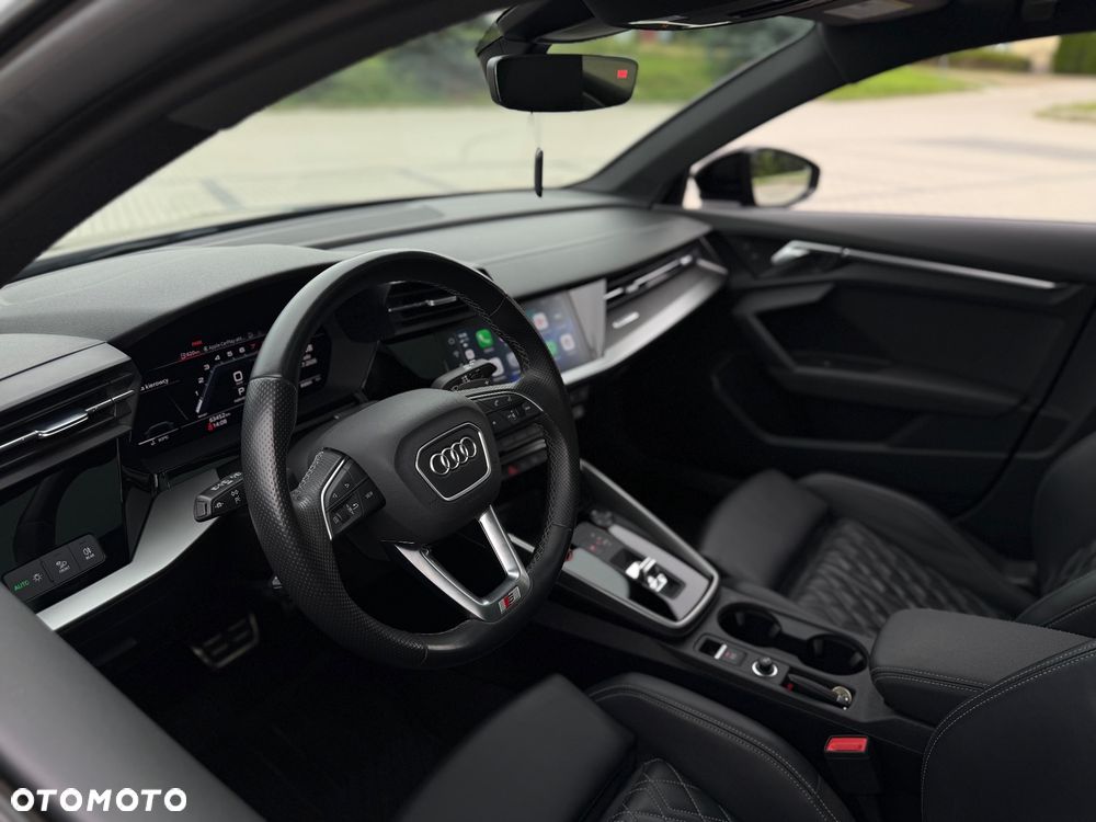 Audi S3 S tronic - 22