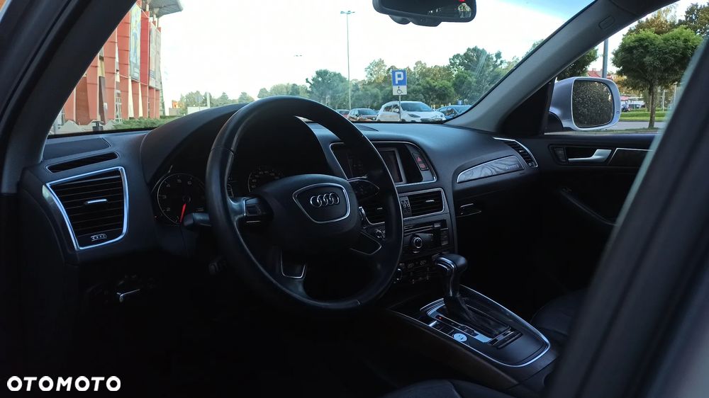 Audi Q5 2.0 TFSI Quattro Tiptronic - 11