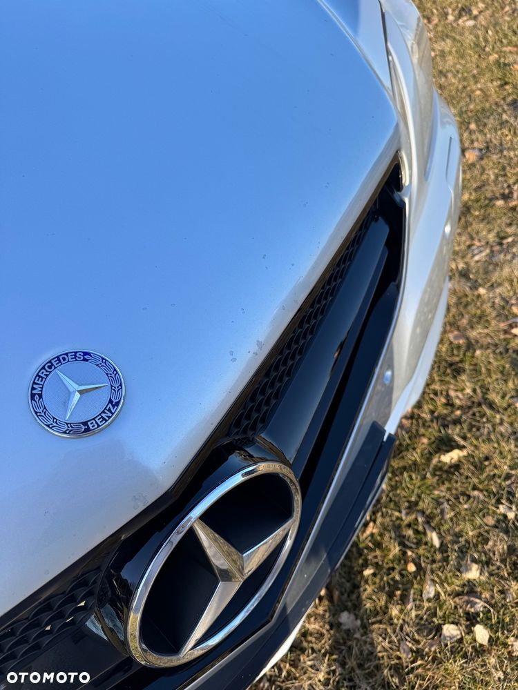 Mercedes-Benz Klasa E 350 CDI DPF BlueEFFICIENCY 7G-TRONIC Avantgarde - 4