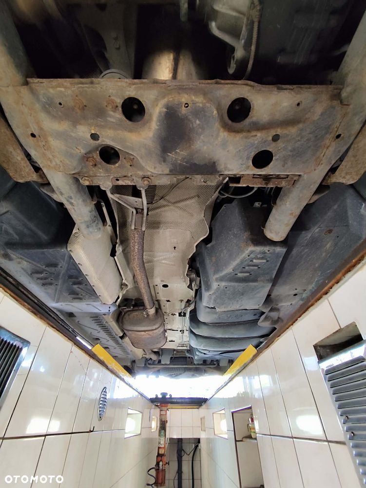 Volkswagen Transporter - 7