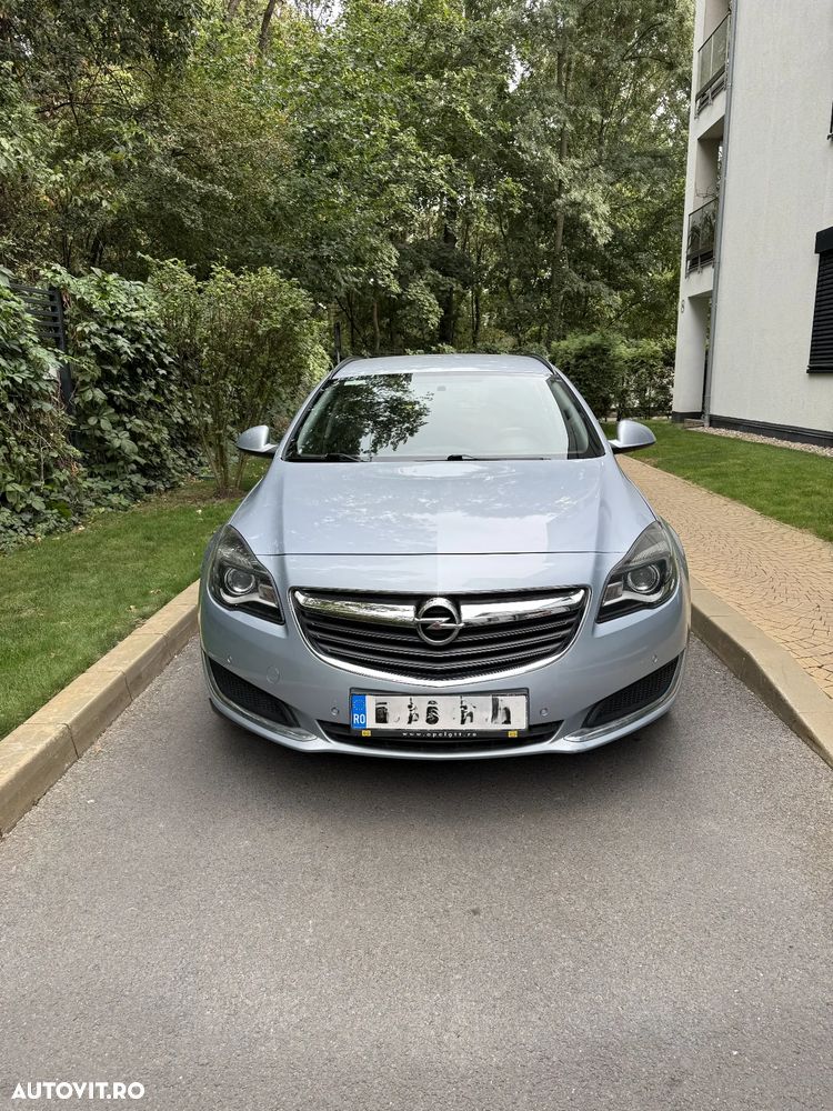 Opel Insignia - 2